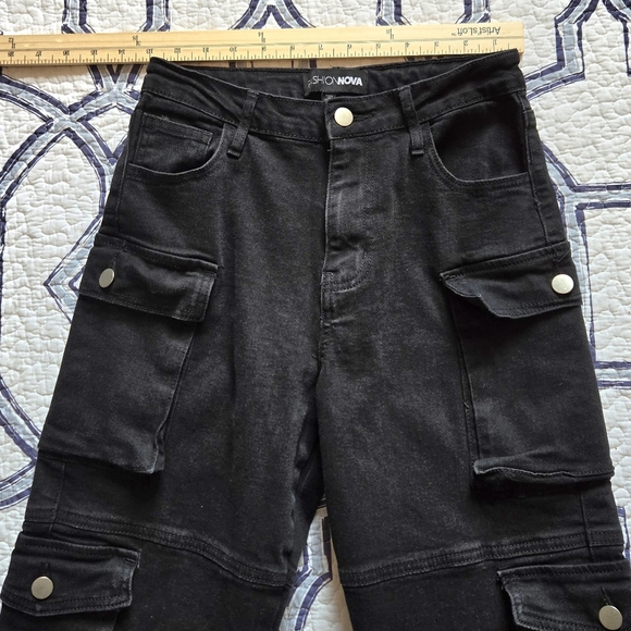 Fashion Nova High Rise Cargo Jeans - Picture 13 of 16